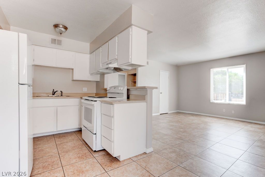 1810 Bartoli Drive 1 Property Photo 7