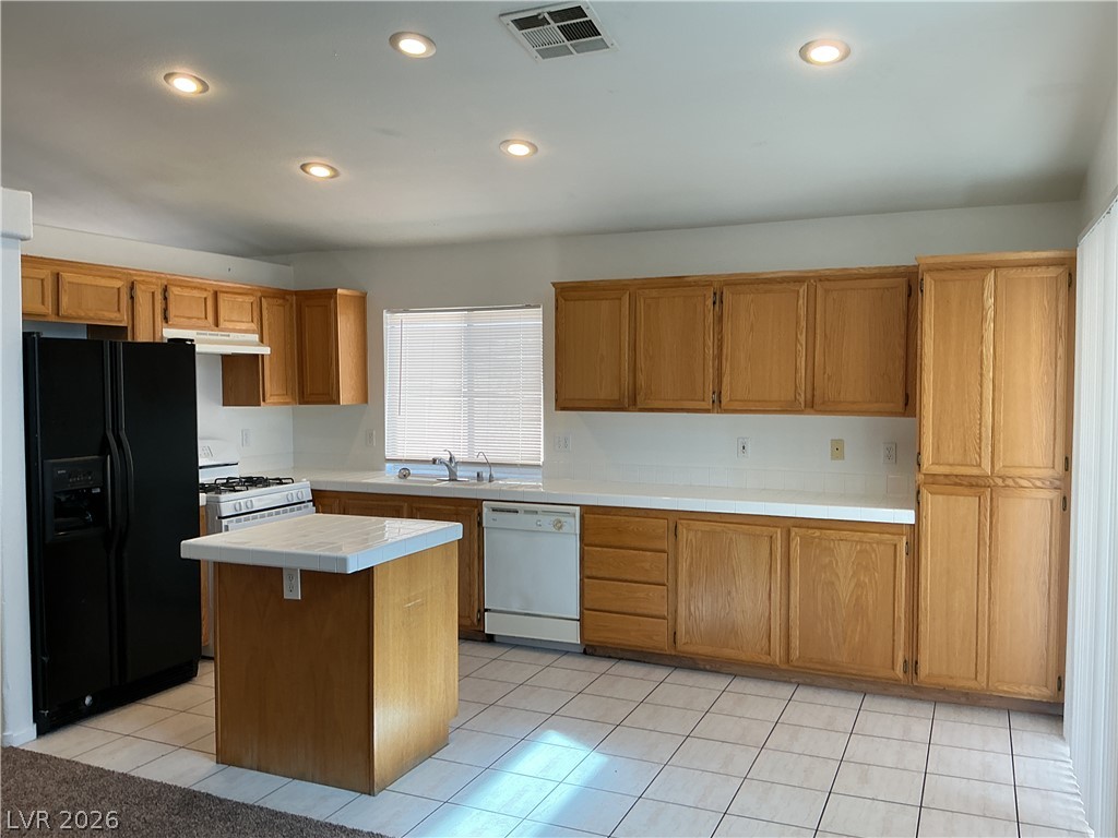 5520 Sentinel Bridge Street Property Photo 3