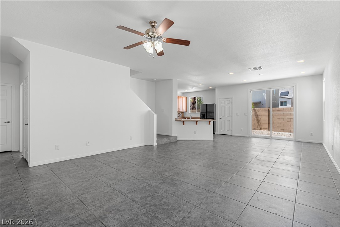 10375 Beallsville Street Property Photo 11