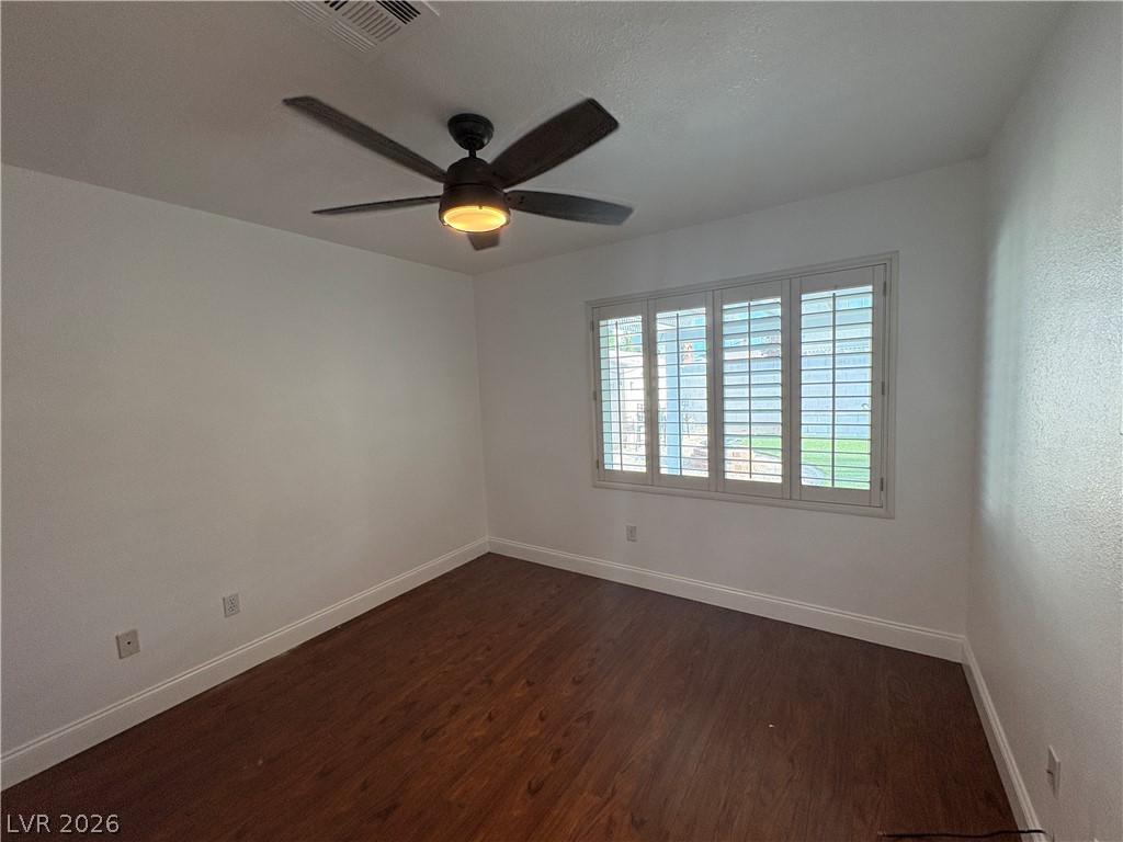 531 Drift Stone Avenue Property Photo 9