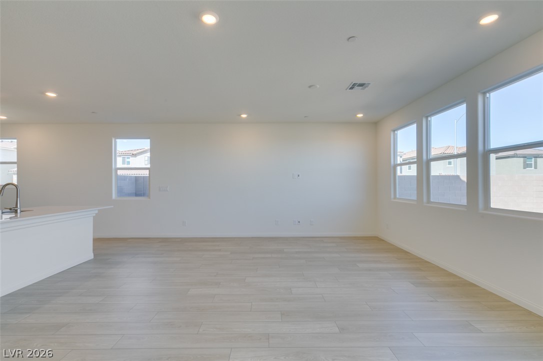 650 Moonlit Lake Lane Property Photo 8