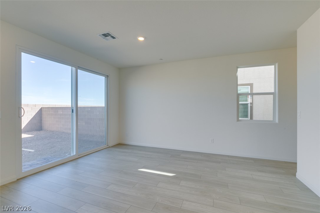 650 Moonlit Lake Lane Property Photo 14
