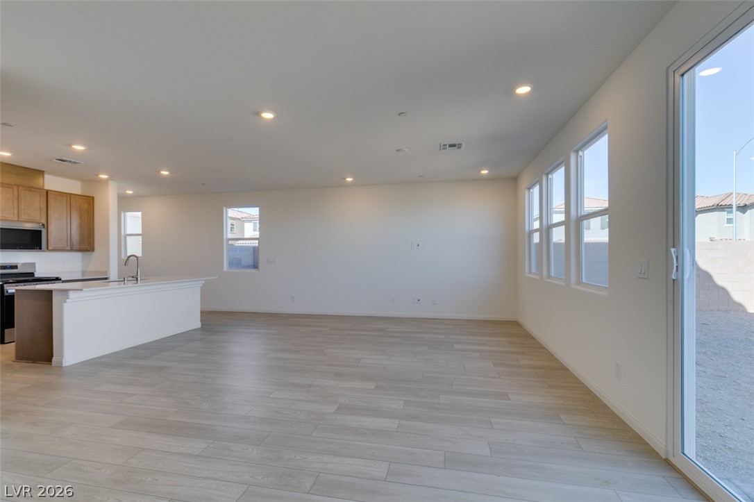 650 Moonlit Lake Lane Property Photo 18