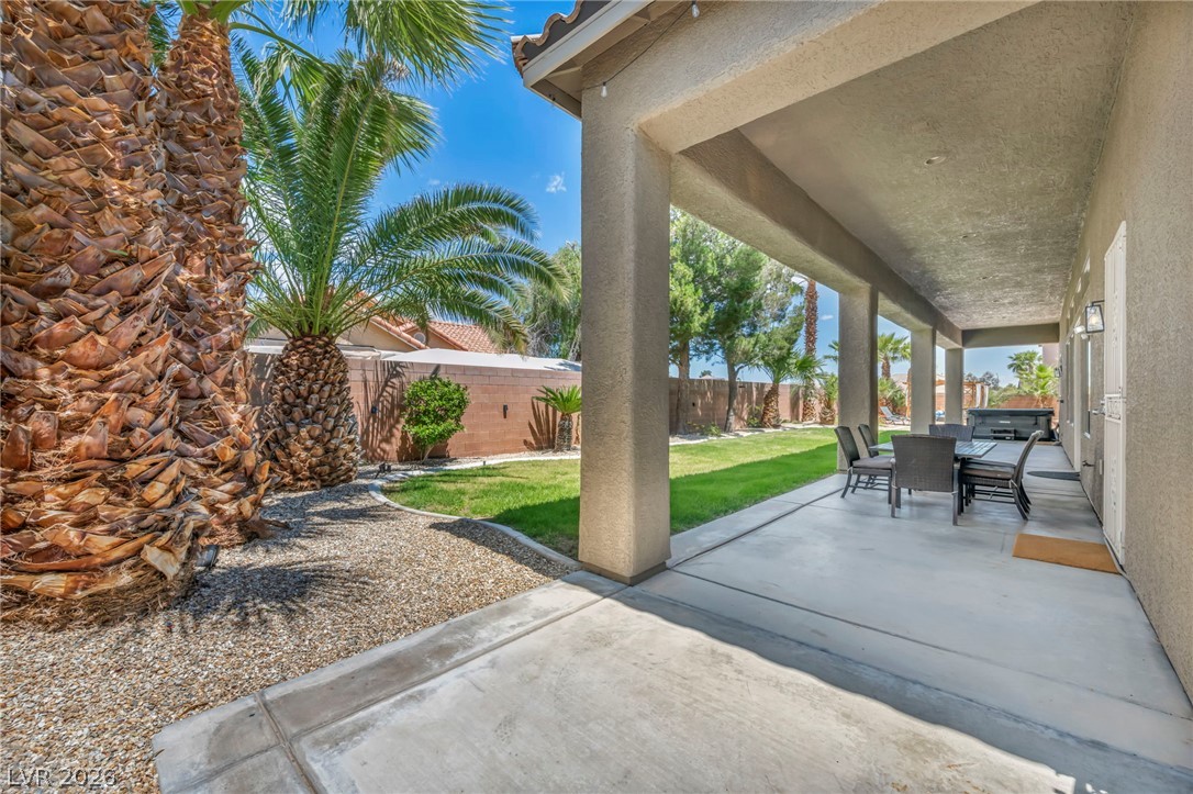 4528 Velvet Crest Lane Property Photo 15