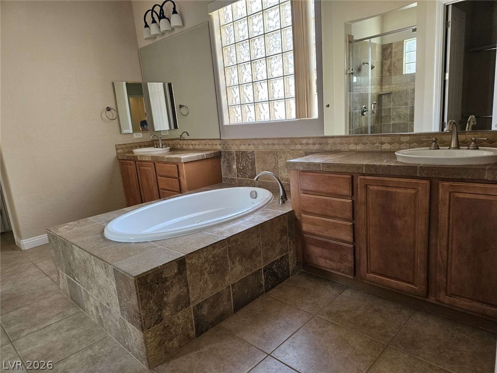 6887 Barred Dove Lane Property Photo 11