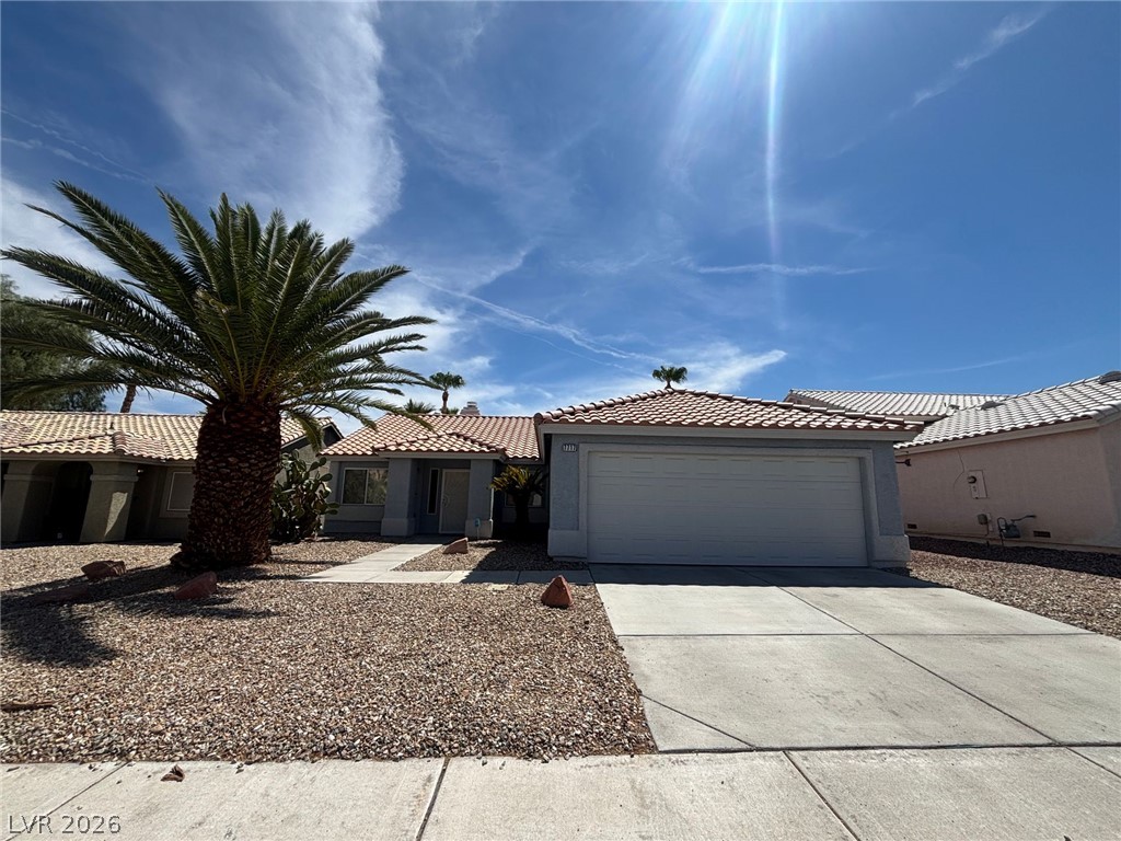 7717 White Grass Avenue Property Photo 2