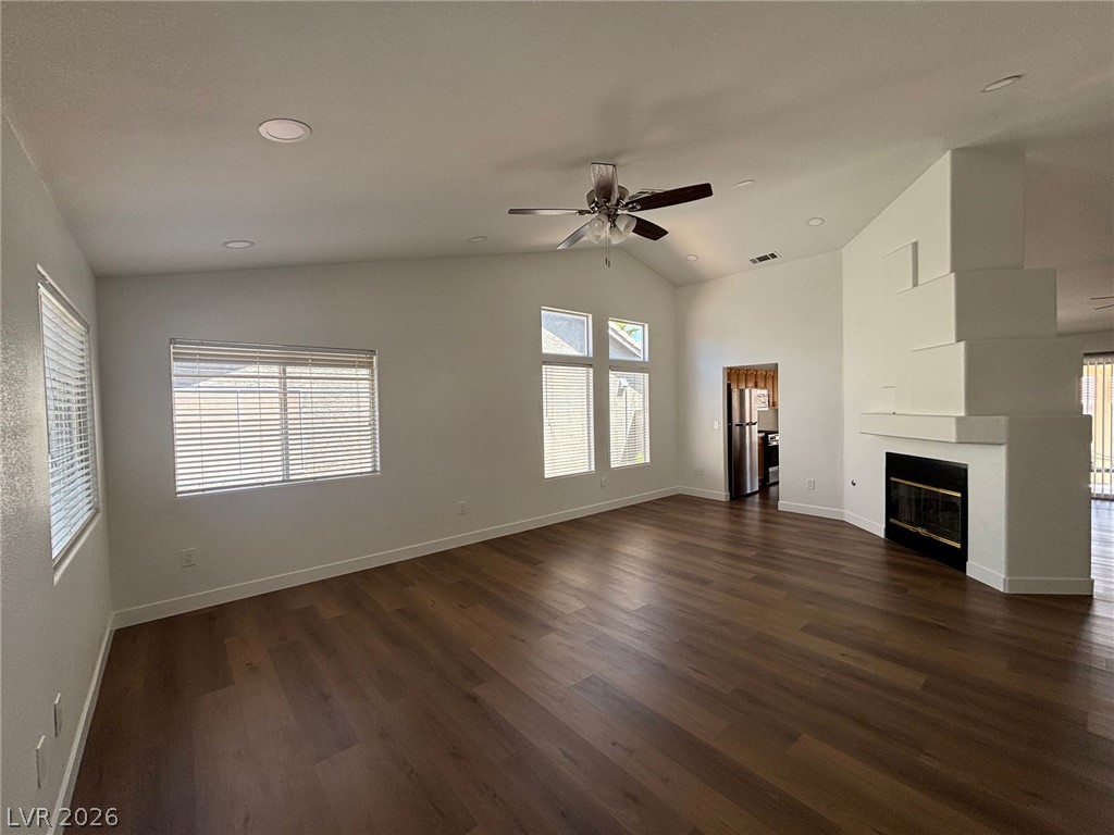 7717 White Grass Avenue Property Photo 9