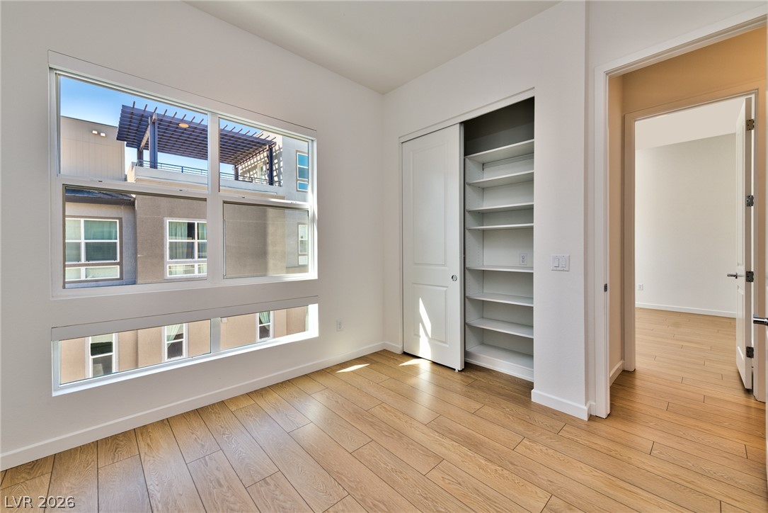 3327 Esker Ridge Avenue Property Photo 11