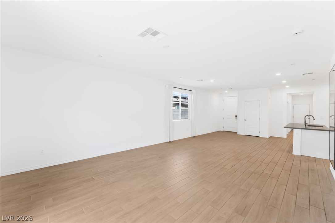 9458 Noble Fir Ridge Avenue Property Photo 20
