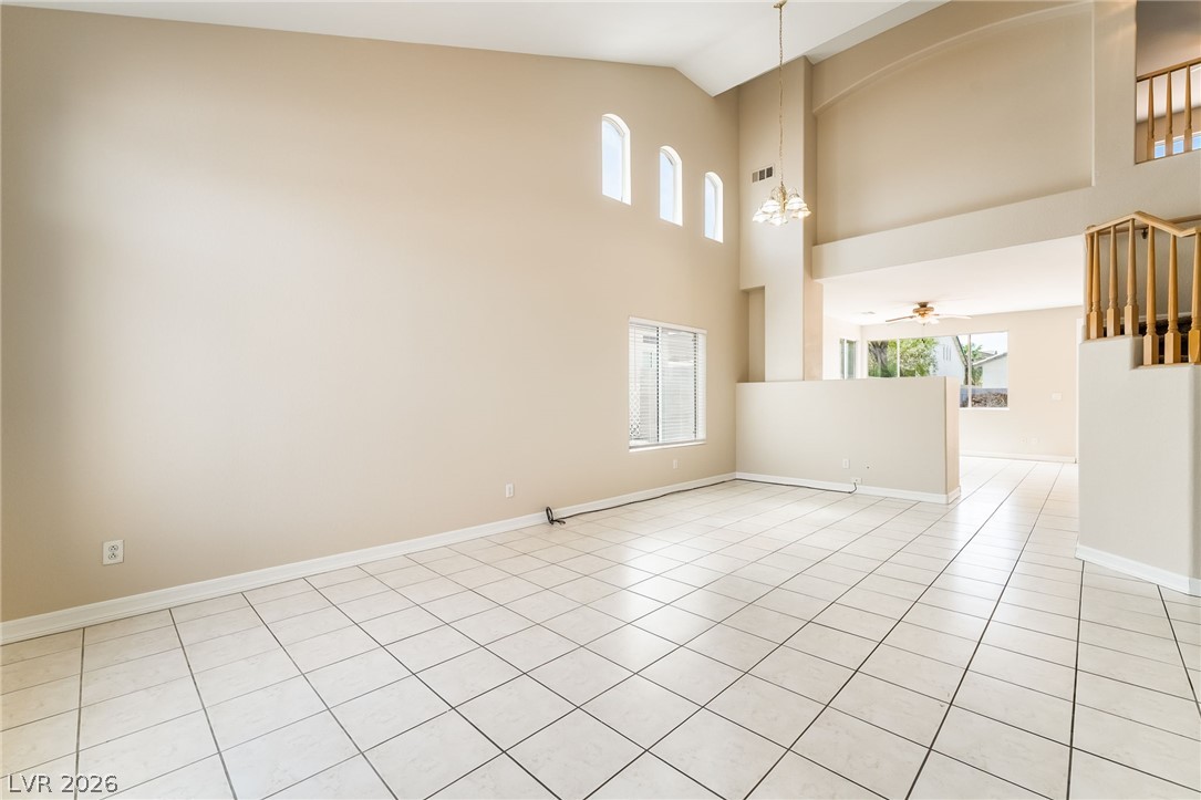 2611 Earthen Mesa Terrace Property Photo 3