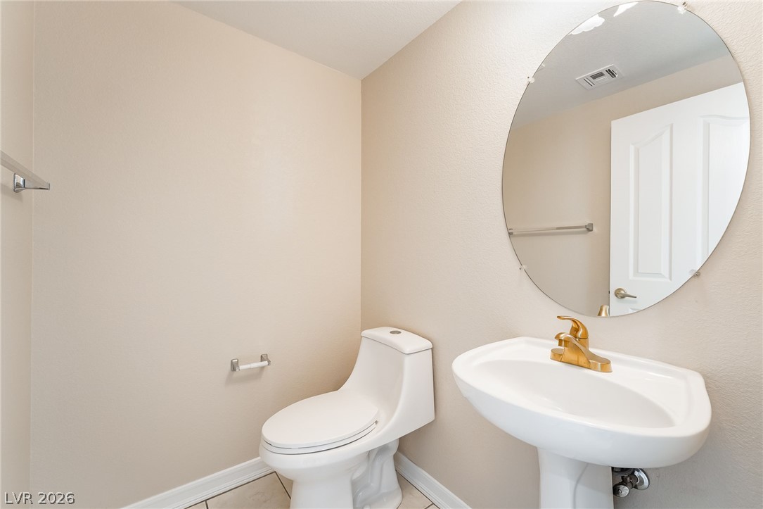 2611 Earthen Mesa Terrace Property Photo 10
