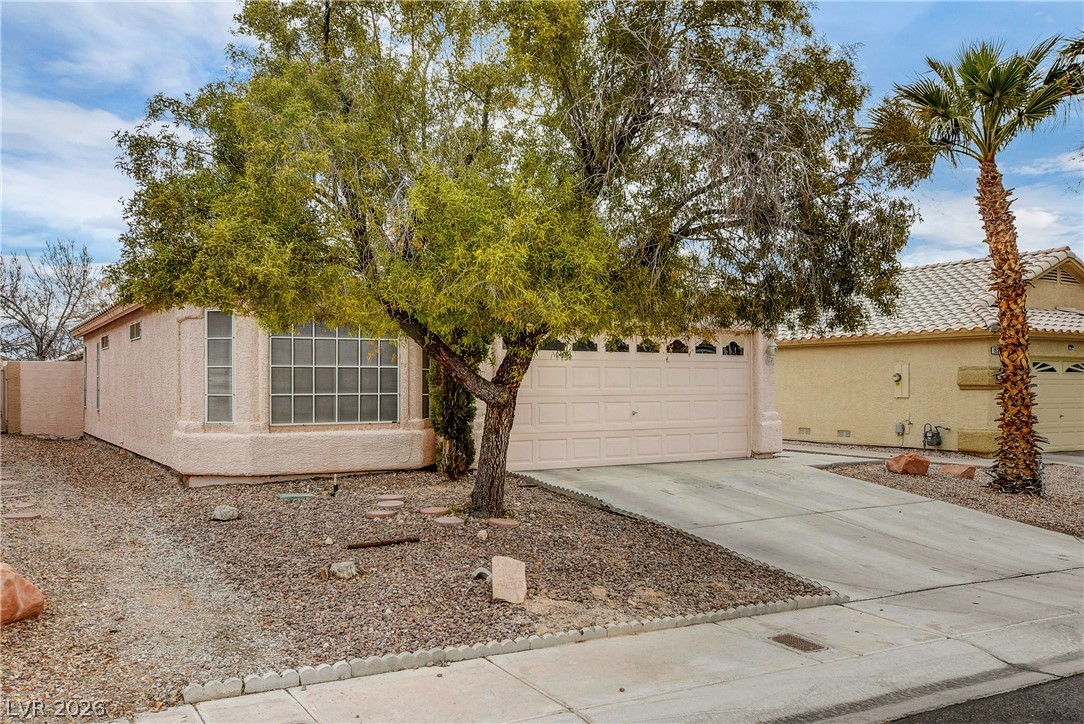 1540 Gaber Property Photo 2