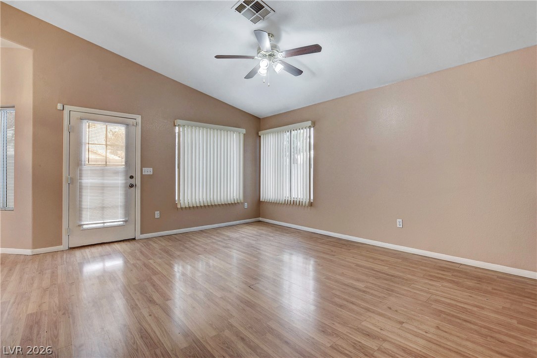 1540 Gaber Property Photo 9