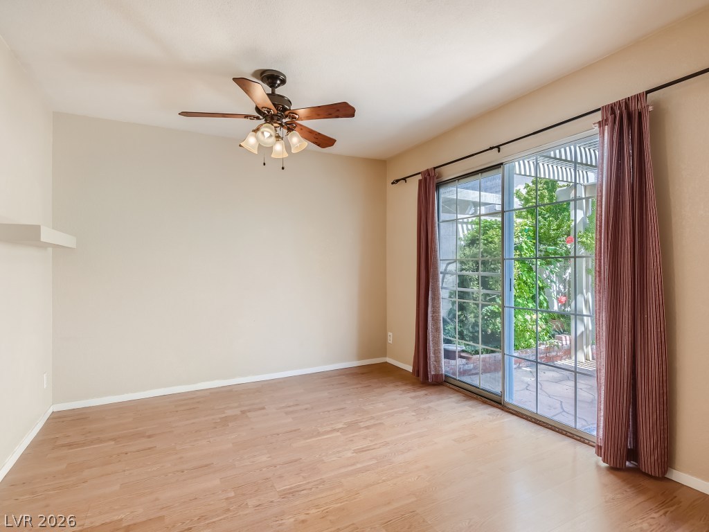 1045 Grammy Drive Property Photo 5