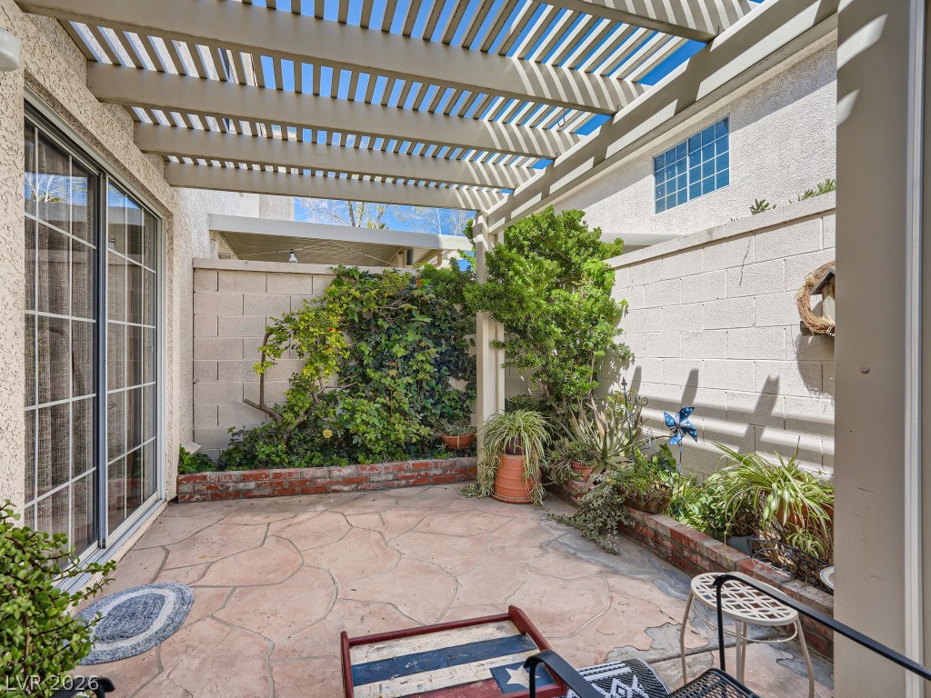 1045 Grammy Drive Property Photo 13
