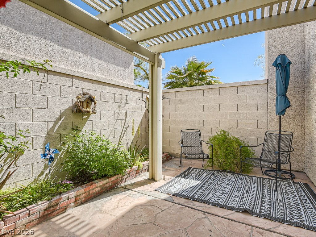 1045 Grammy Drive Property Photo 15