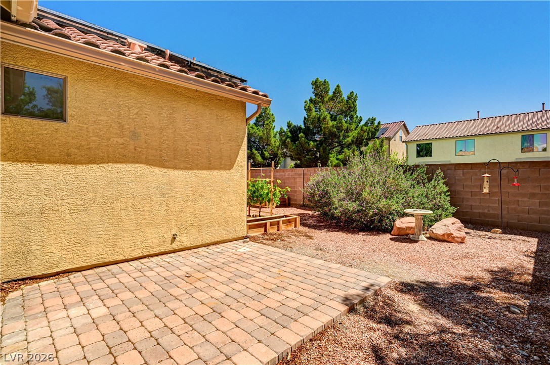 7332 Jelson Falls Street Property Photo 6