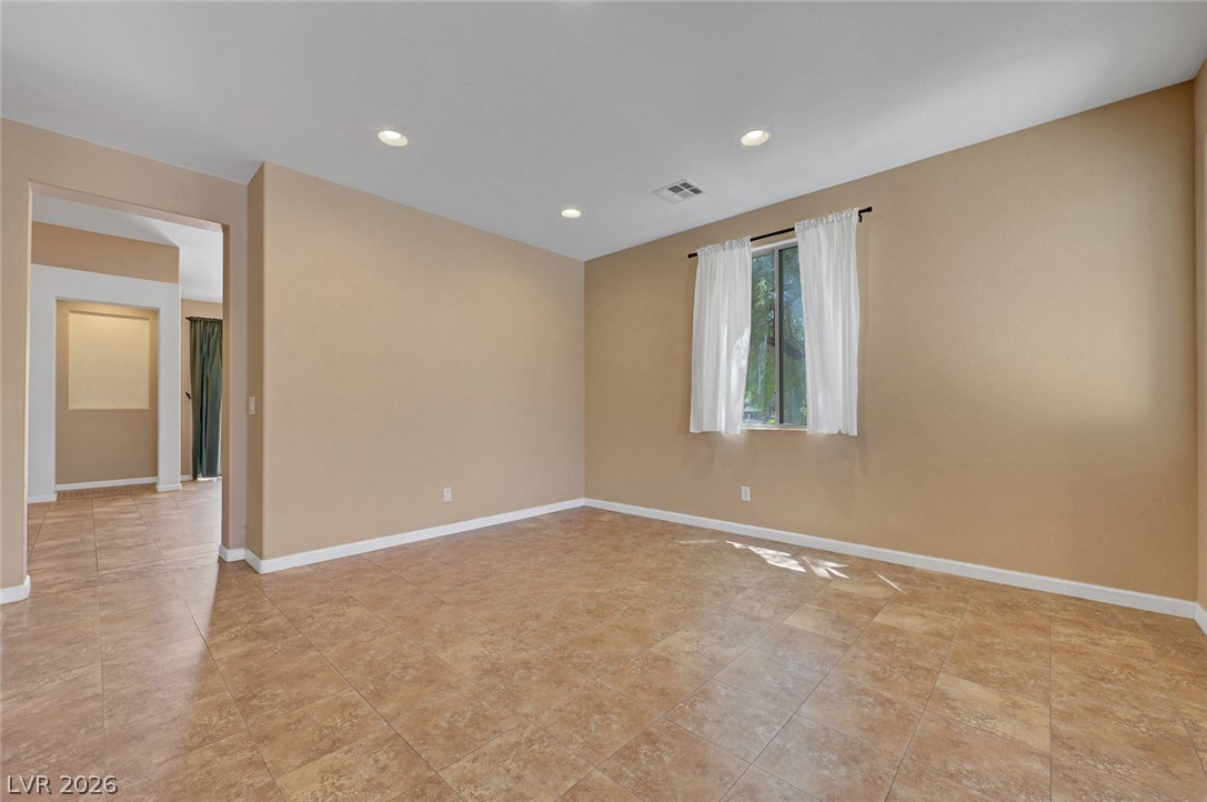 7332 Jelson Falls Street Property Photo 16