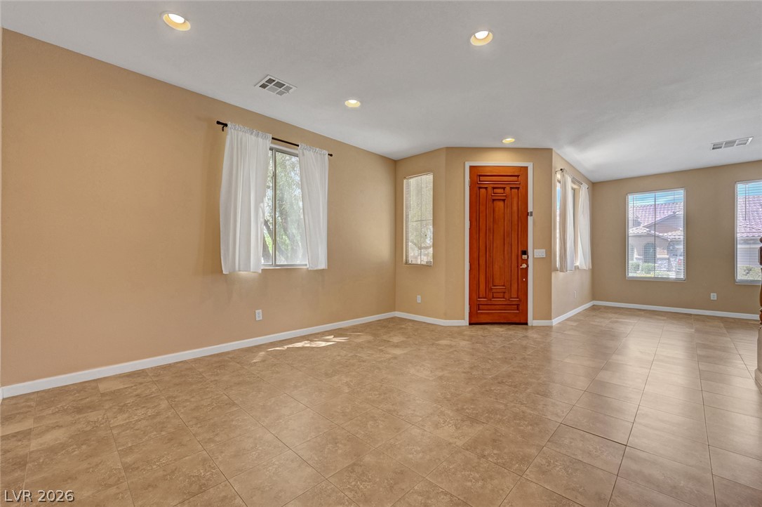 7332 Jelson Falls Street Property Photo 17