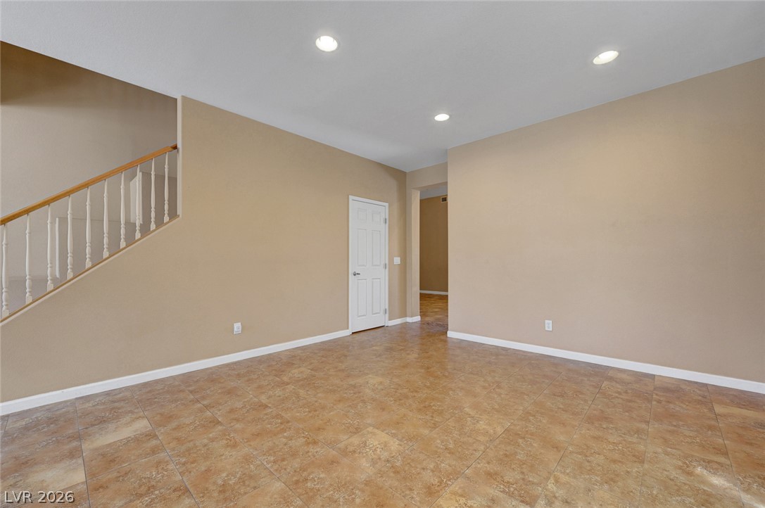7332 Jelson Falls Street Property Photo 19