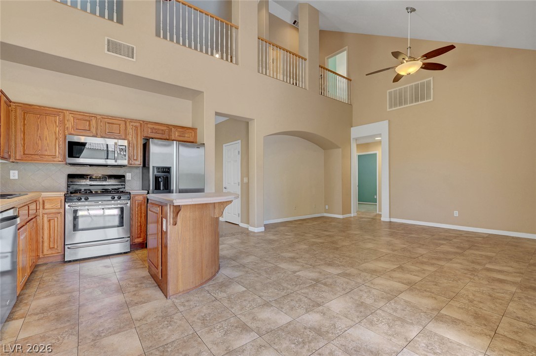 7332 Jelson Falls Street Property Photo 25