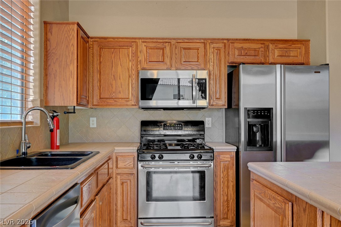 7332 Jelson Falls Street Property Photo 27
