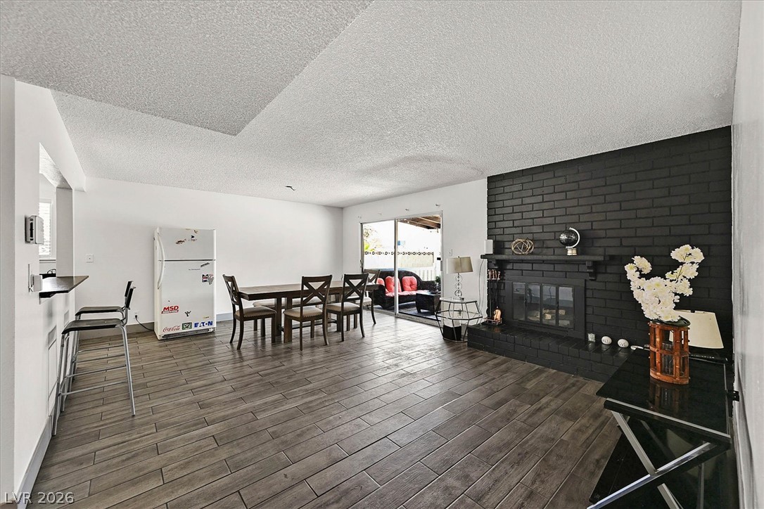 4301 El Esteban Way Property Photo 18