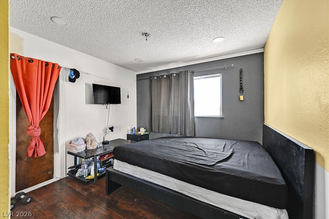 4301 El Esteban Way Property Photo 19