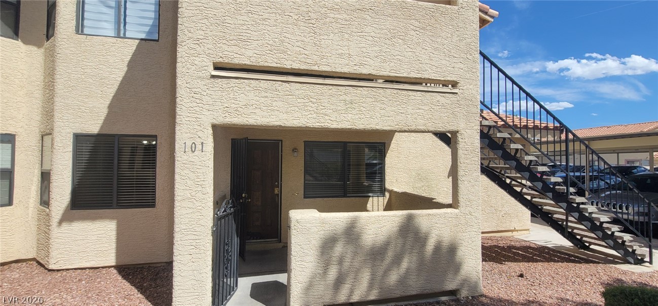 1204 Observation Drive 101 Property Photo 2