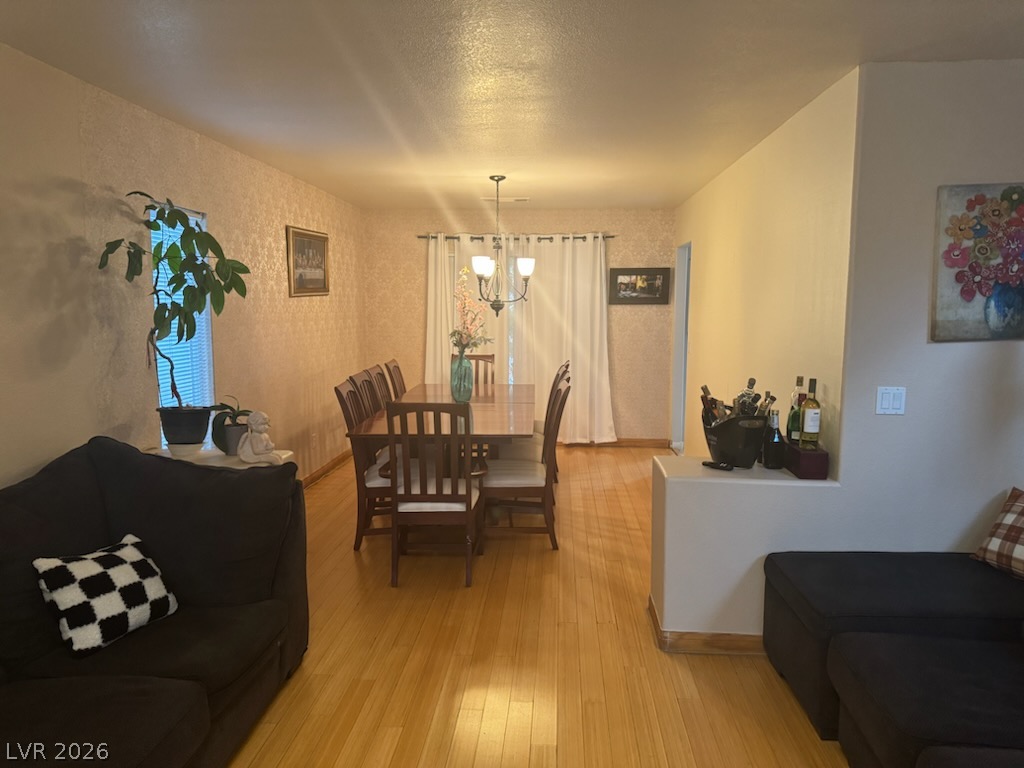 8609 West Gilmore Avenue Property Photo 7