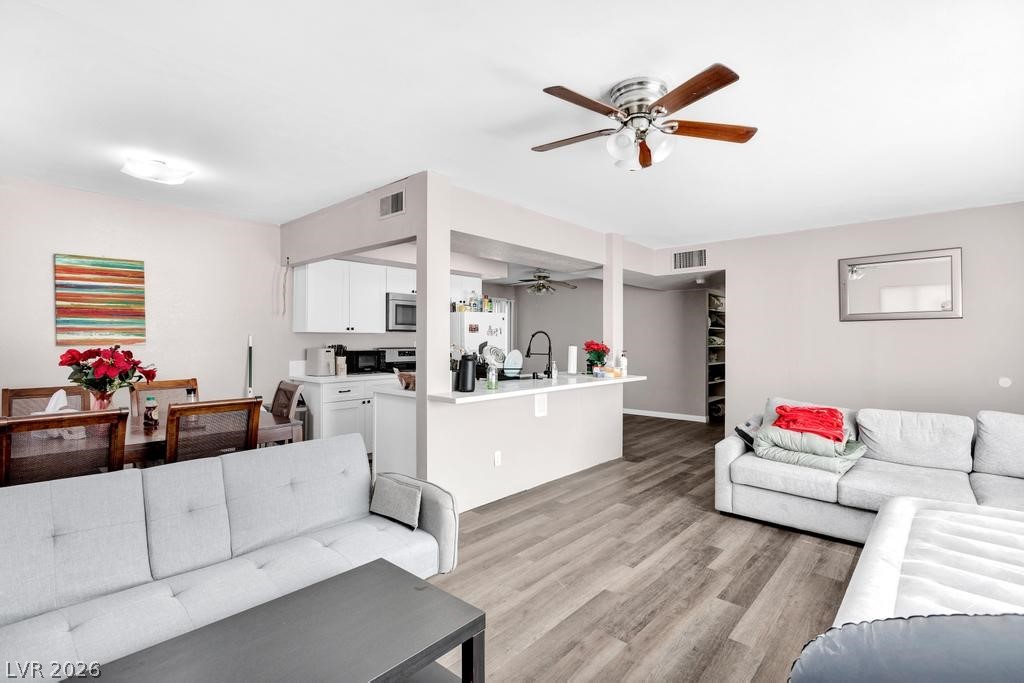 5908 Gipsy Avenue Property Photo 7