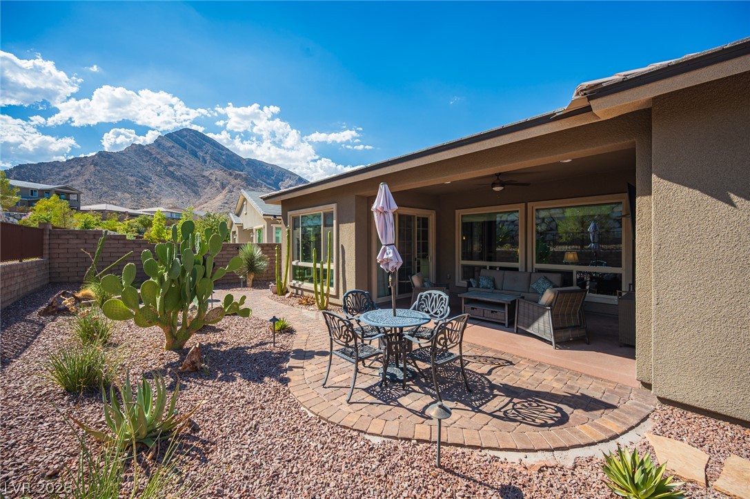 11113 Black Fire Opal Drive Property Photo 8