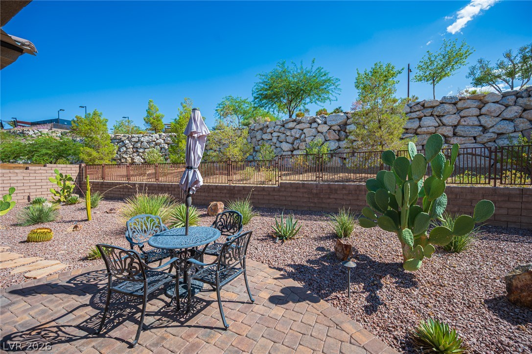 11113 Black Fire Opal Drive Property Photo 12
