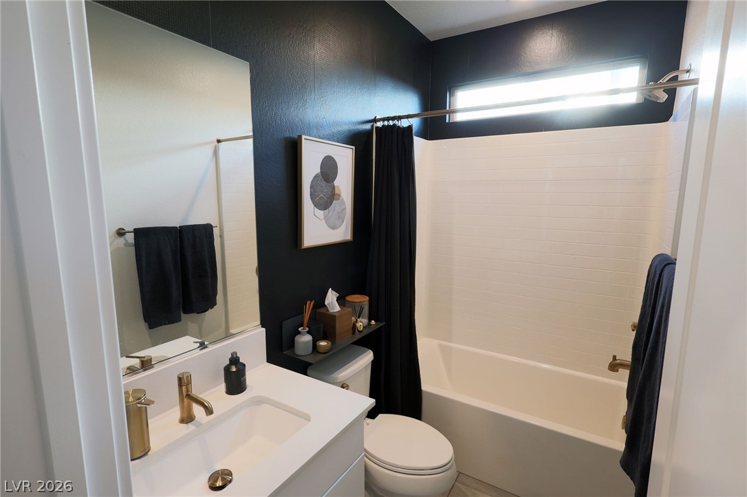 6206 Bravestar Court Property Photo 16