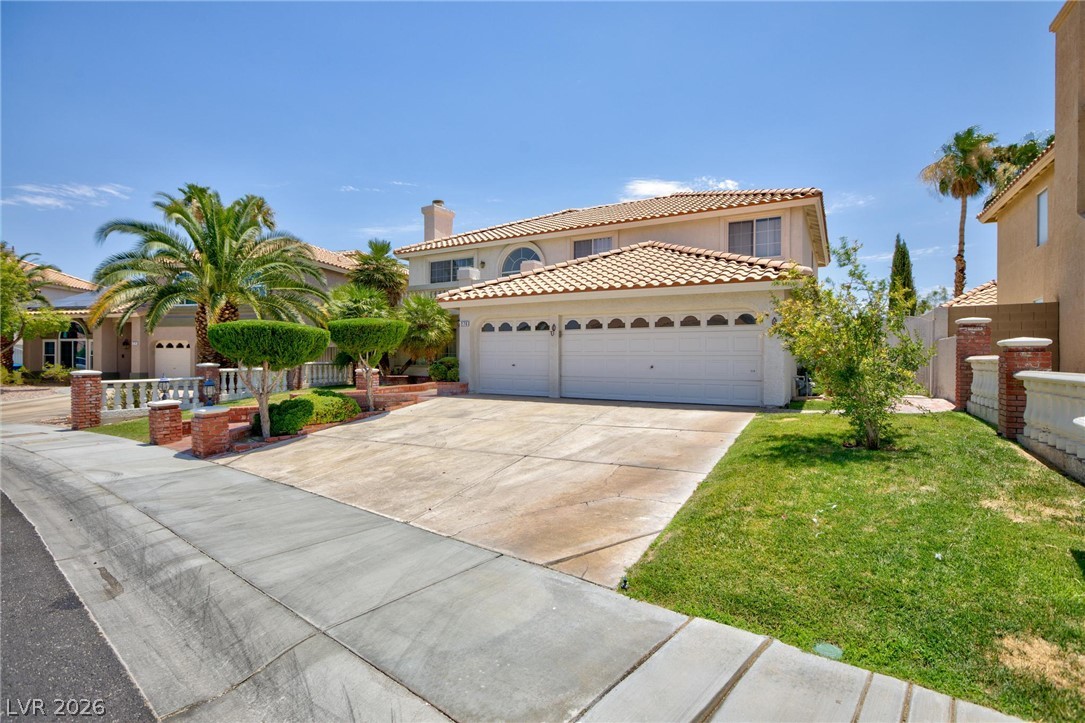 276 Helmsdale Drive Property Photo 8