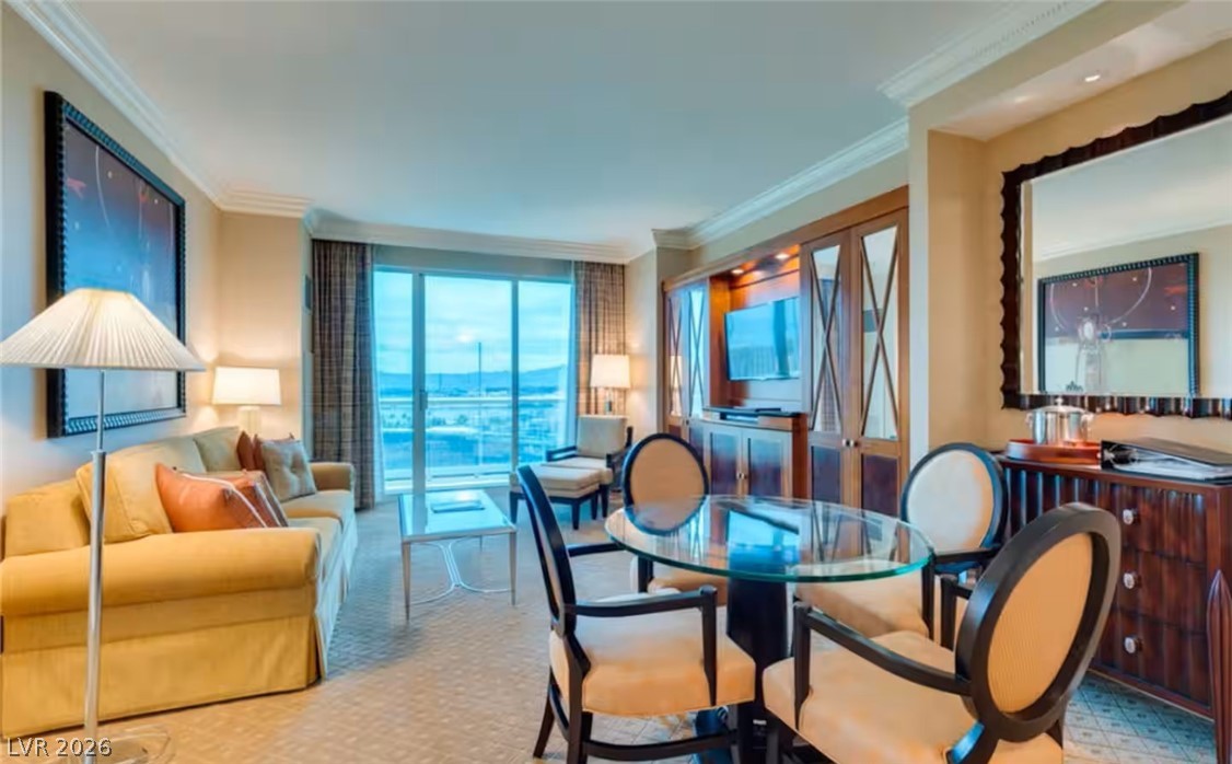 135 East Harmon Avenue 2020 Property Photo 4