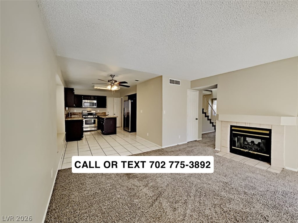 1744 La Cruz Drive Property Photo 3