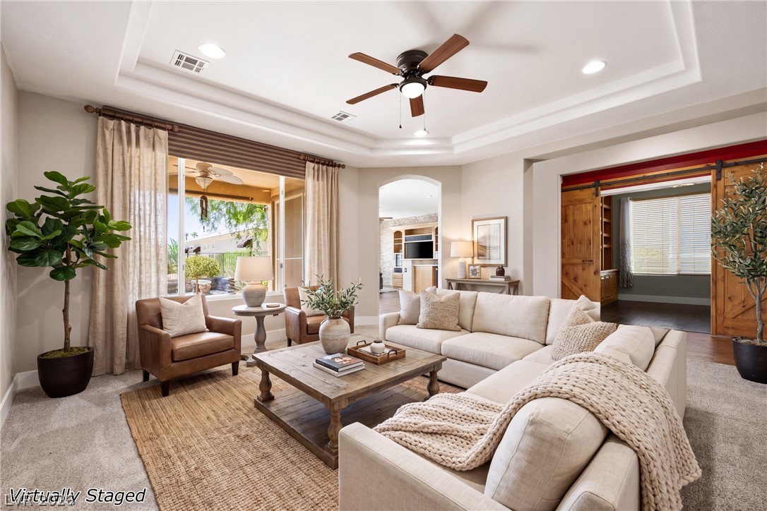 10347 Profeta Court Property Photo 4