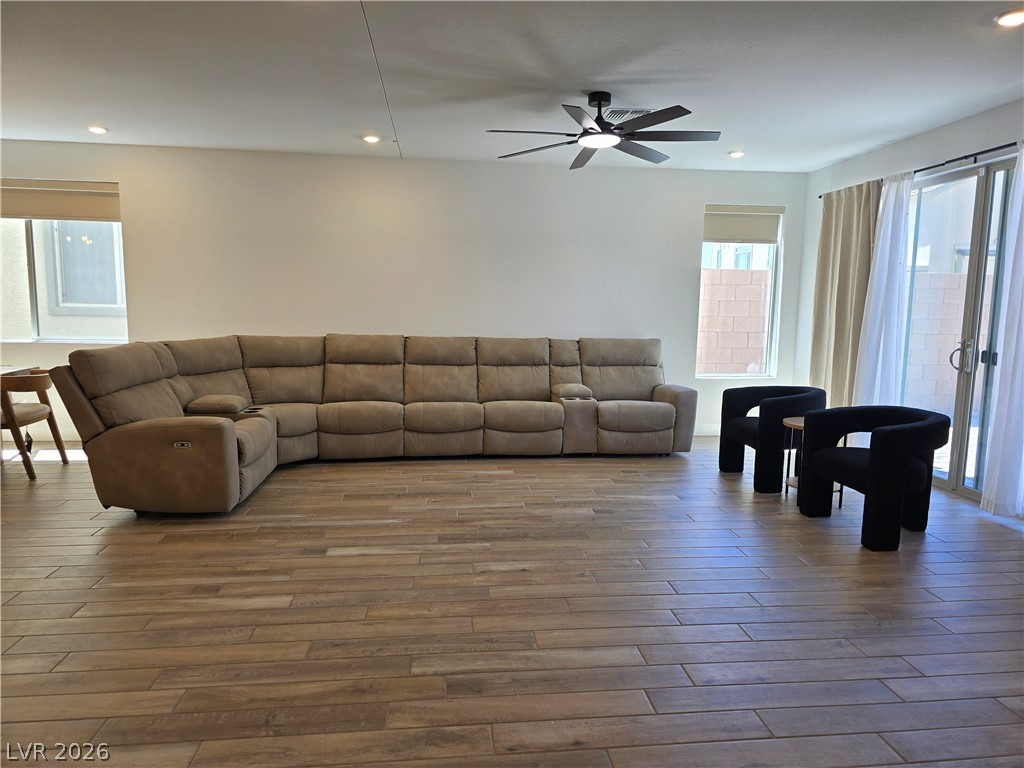 6366 Pipers Brook Lane Property Photo 7