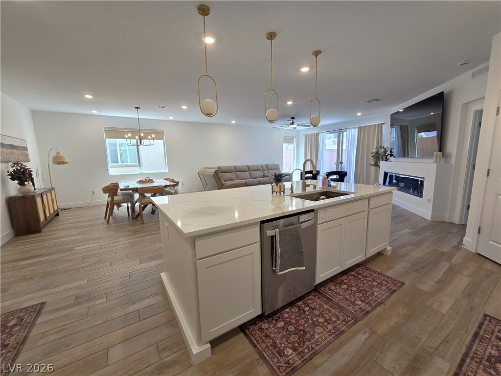 6366 Pipers Brook Lane Property Photo 9