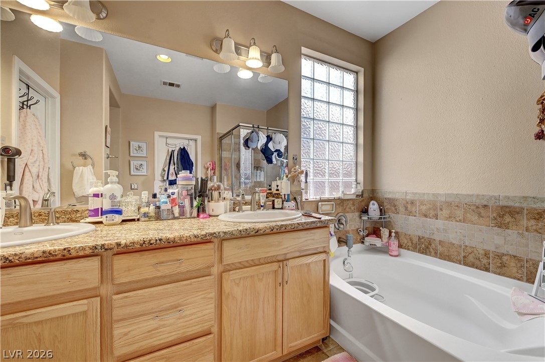 10446 Calico Pines Avenue Property Photo 57
