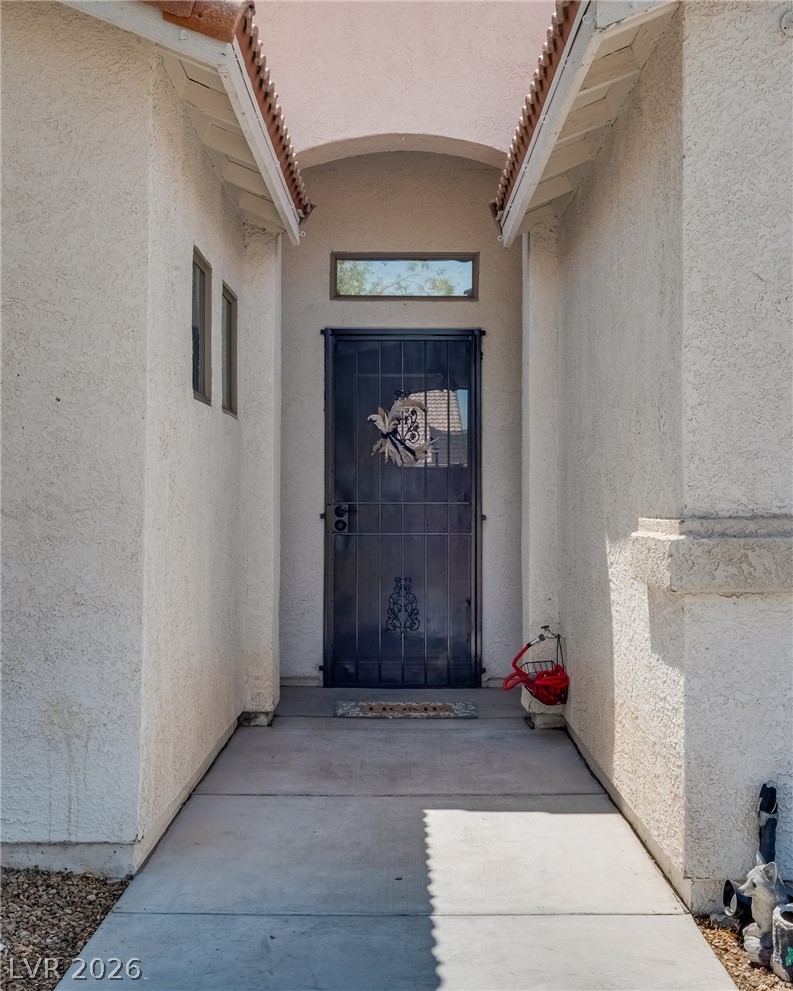 511 Flemington Court Property Photo 4