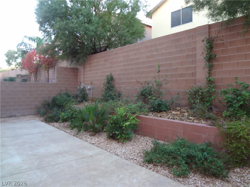 10449 Raining Sky Street Property Photo 2