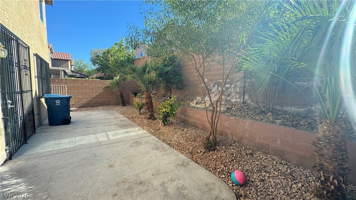 10449 Raining Sky Street Property Photo 13
