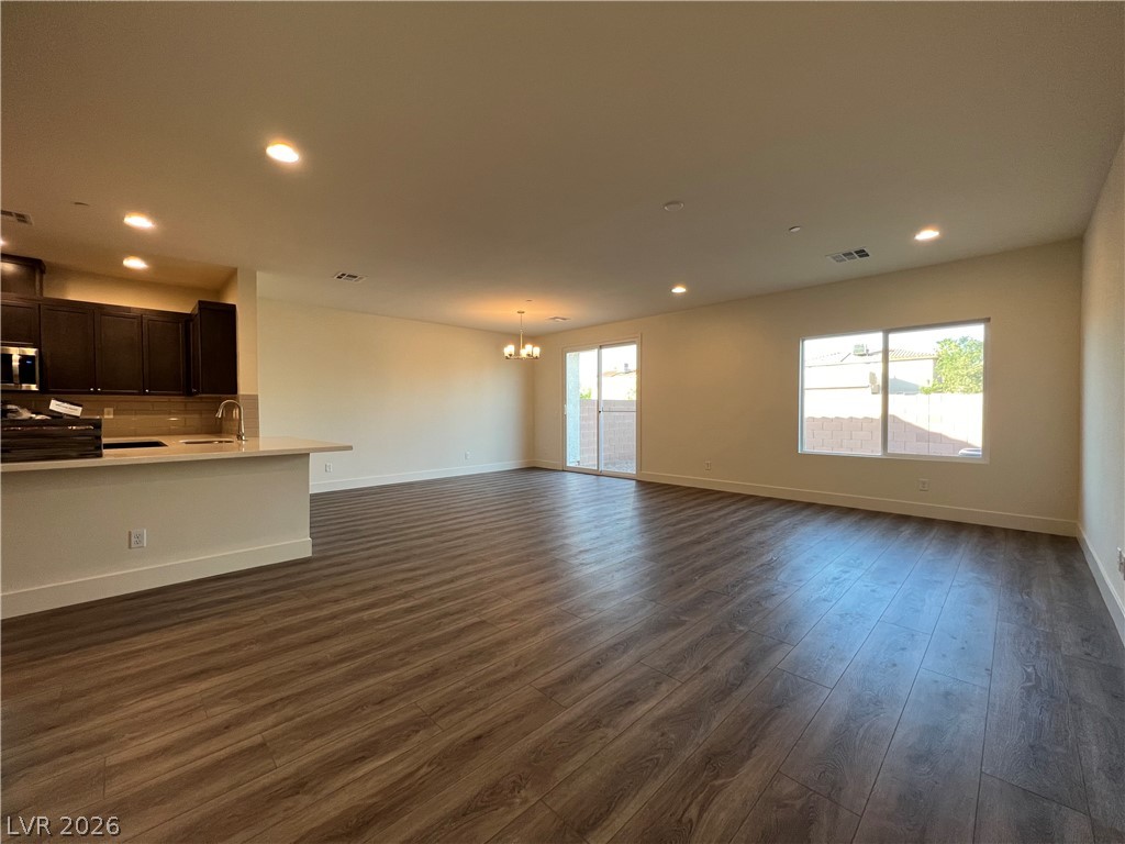1421 Jules Lane Property Photo 7