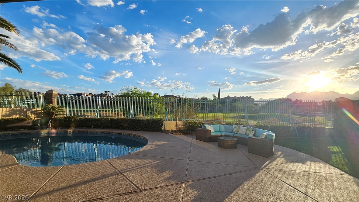 1821 Corta Bella Drive Property Photo 3