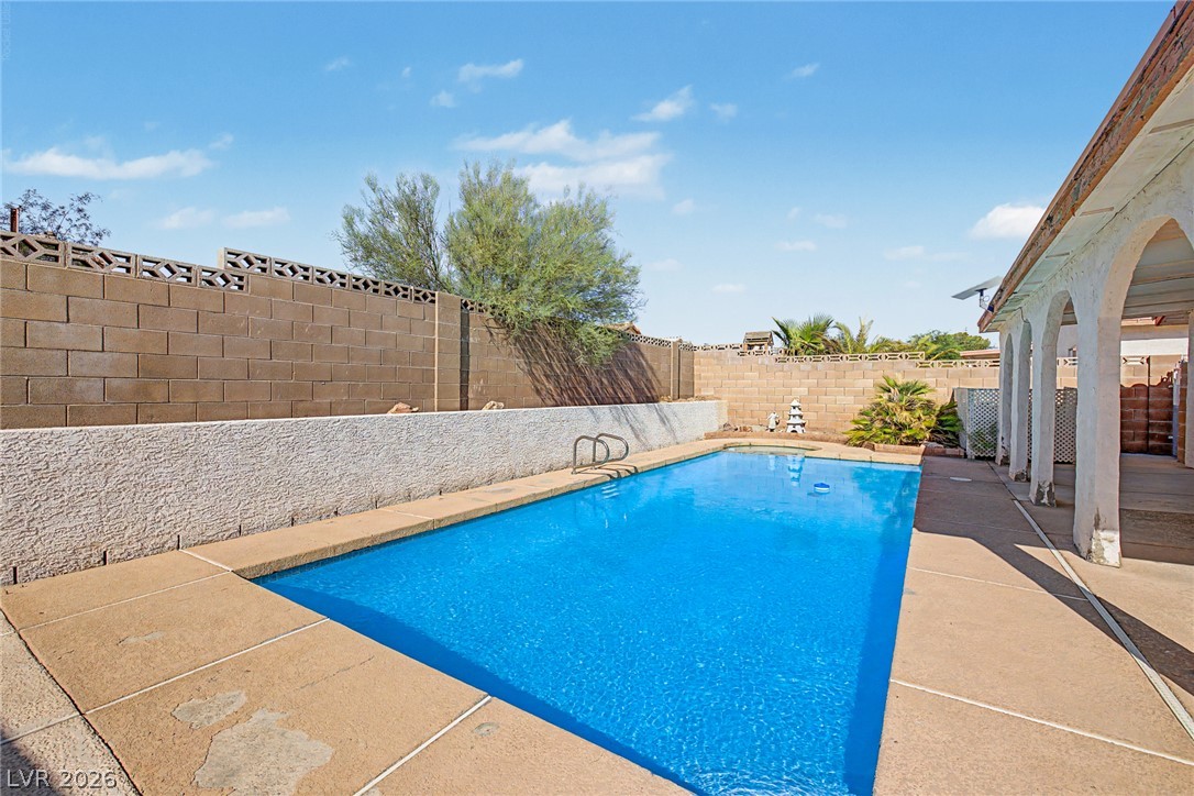 6352 Gold Canyon Drive Property Photo 25