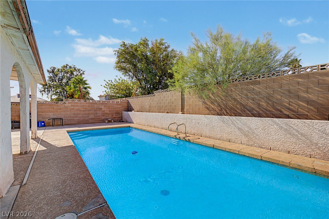6352 Gold Canyon Drive Property Photo 26