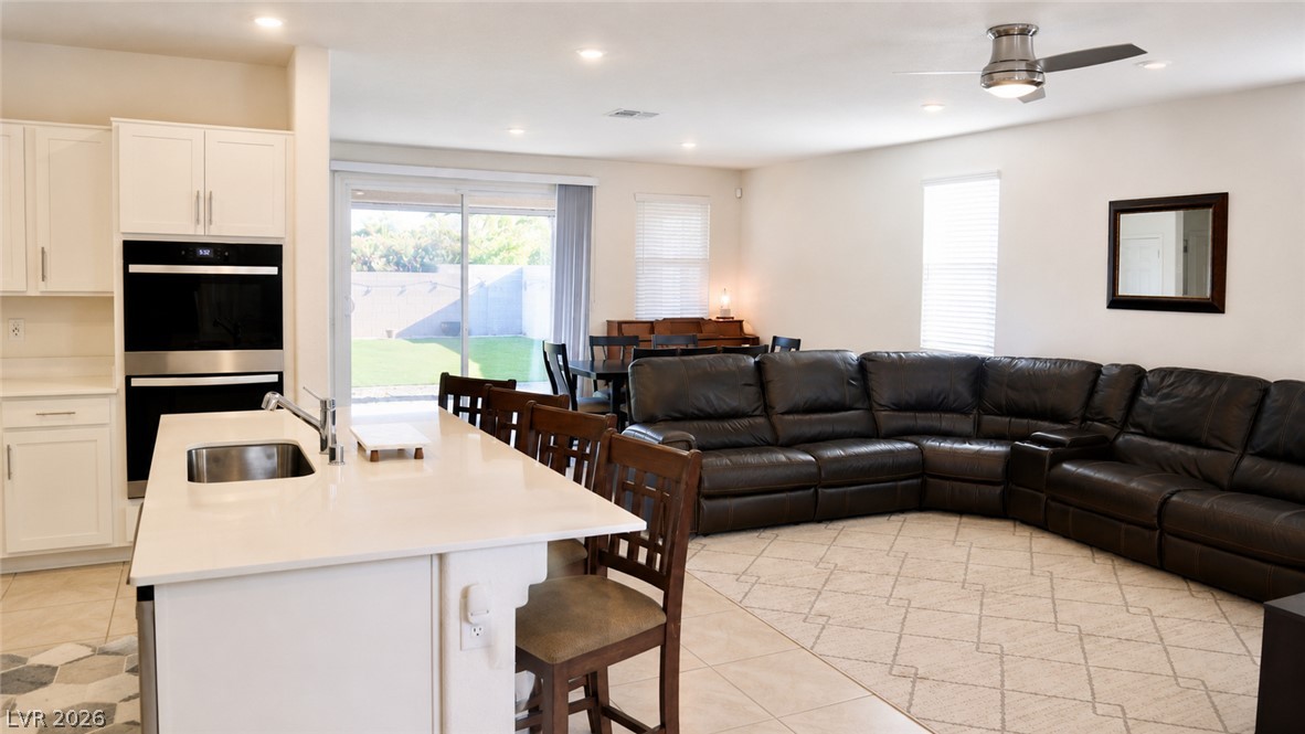 3081 Bluebell Bend Avenue Property Photo 4