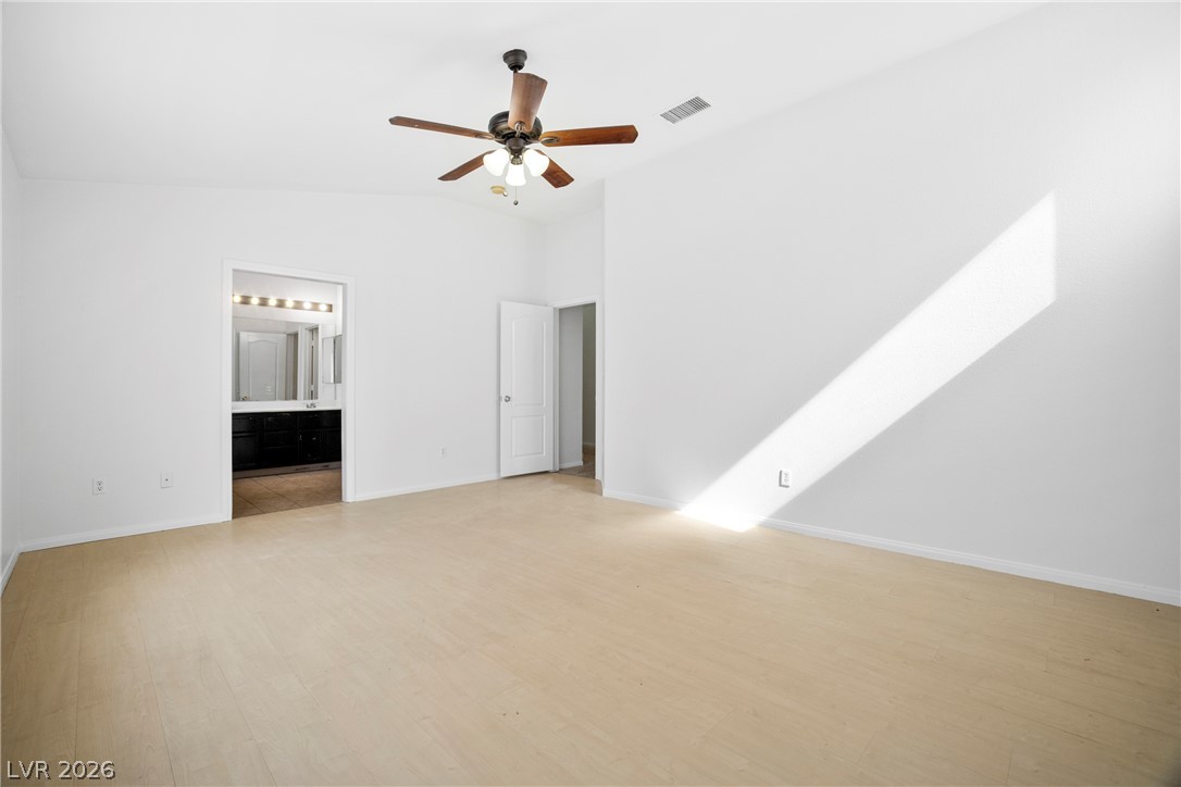 6525 Begonia Bay Avenue Property Photo 9